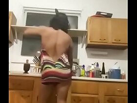 Grown-up Latina MILF cleaning dishes adjacent to uppity heels